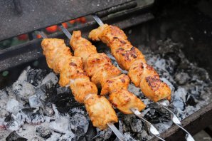 Шашлык из филе курицы Шашлык из филе курицы