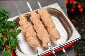 Шашлык из филе курицы Шашлык из филе курицы