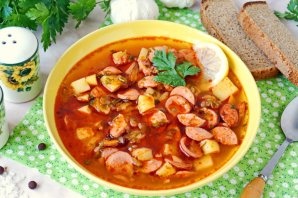 Суп с сосисками Суп с сосисками