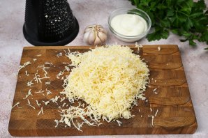 Сырный салат классический Сырный салат классический